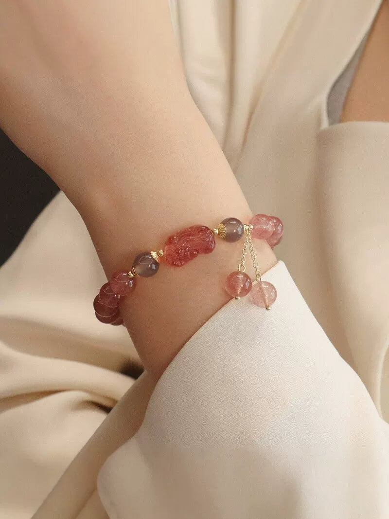Natural Strawberry Quartz Pixiu Bracelet, Women's Bracelet with Pink Crystal Round Beads and Gray Agate, a perfect gift for friends.